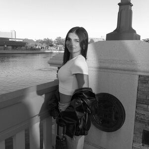 Meet your Posher, Natalie